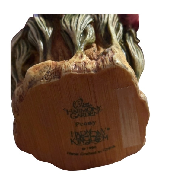 Harmony Kingdom Peony Trinket Box - Picture 4 of 5